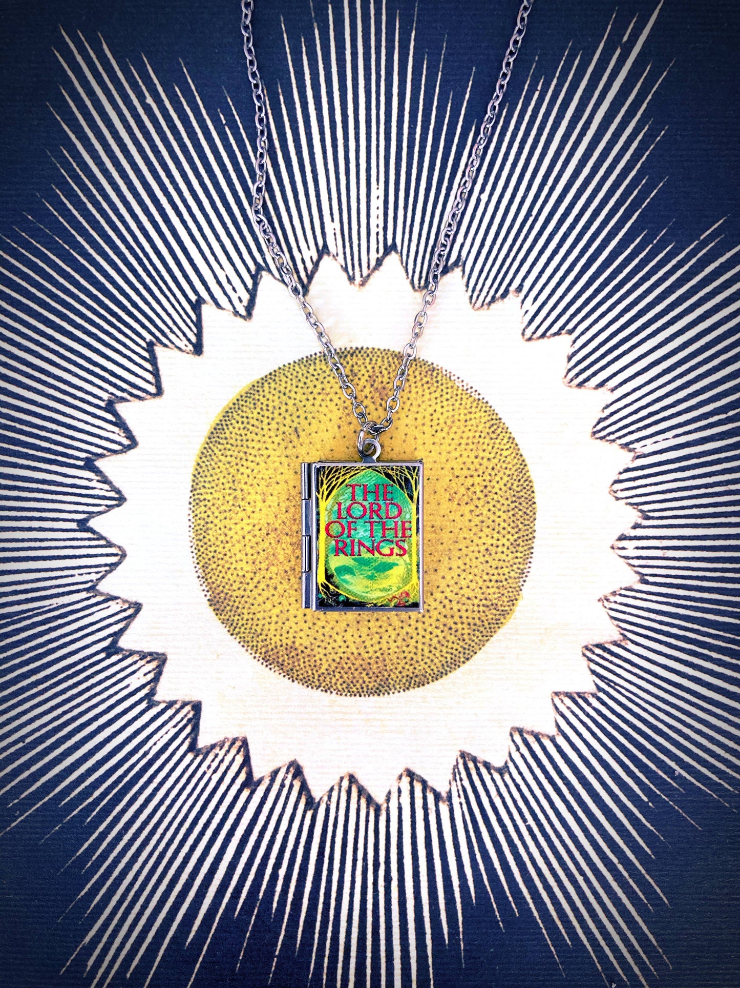 Book Locket The Lord of the Rings - Forest: Stainless Steel