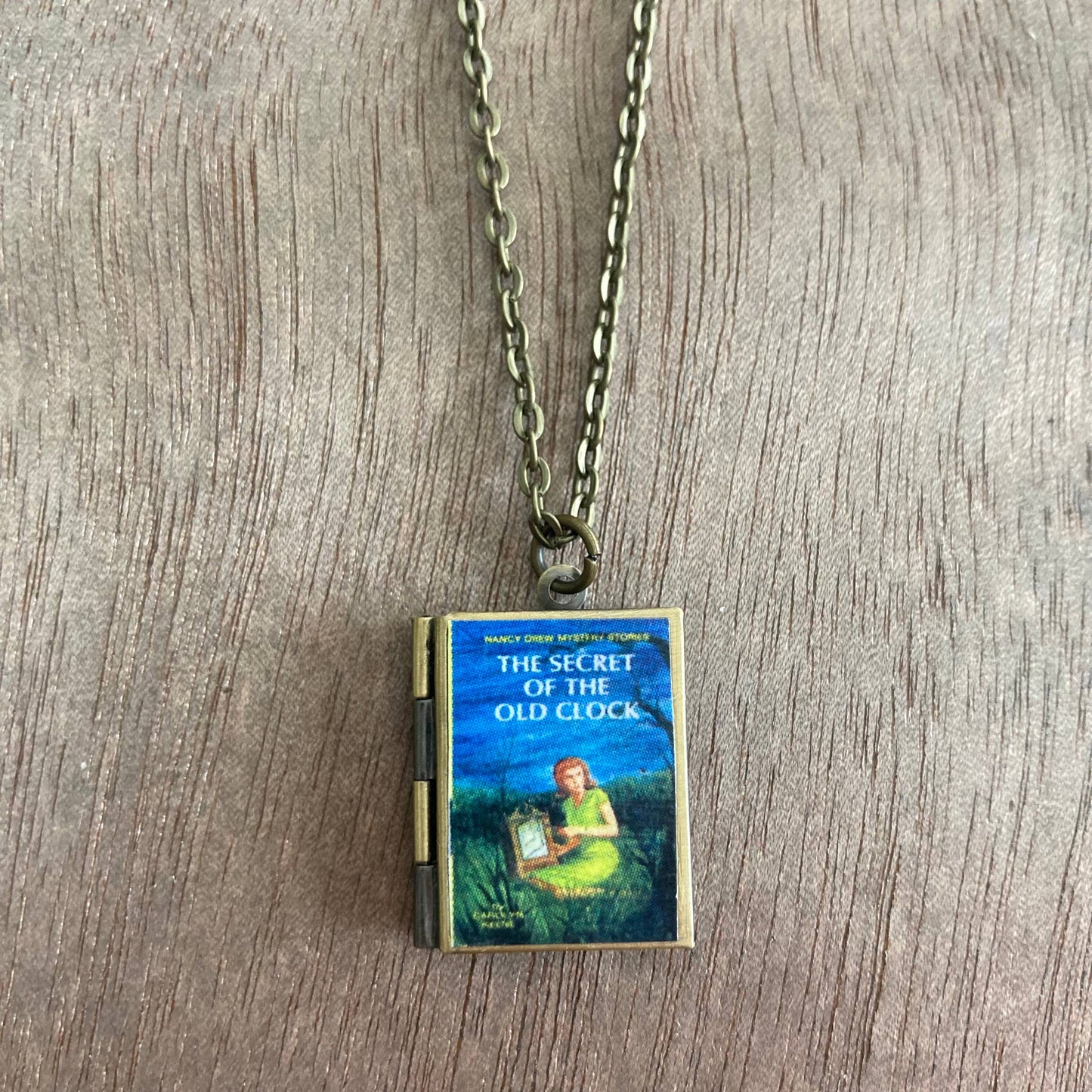 Book Locket Nancy Drew - Secret of the Old Clock: Bronze