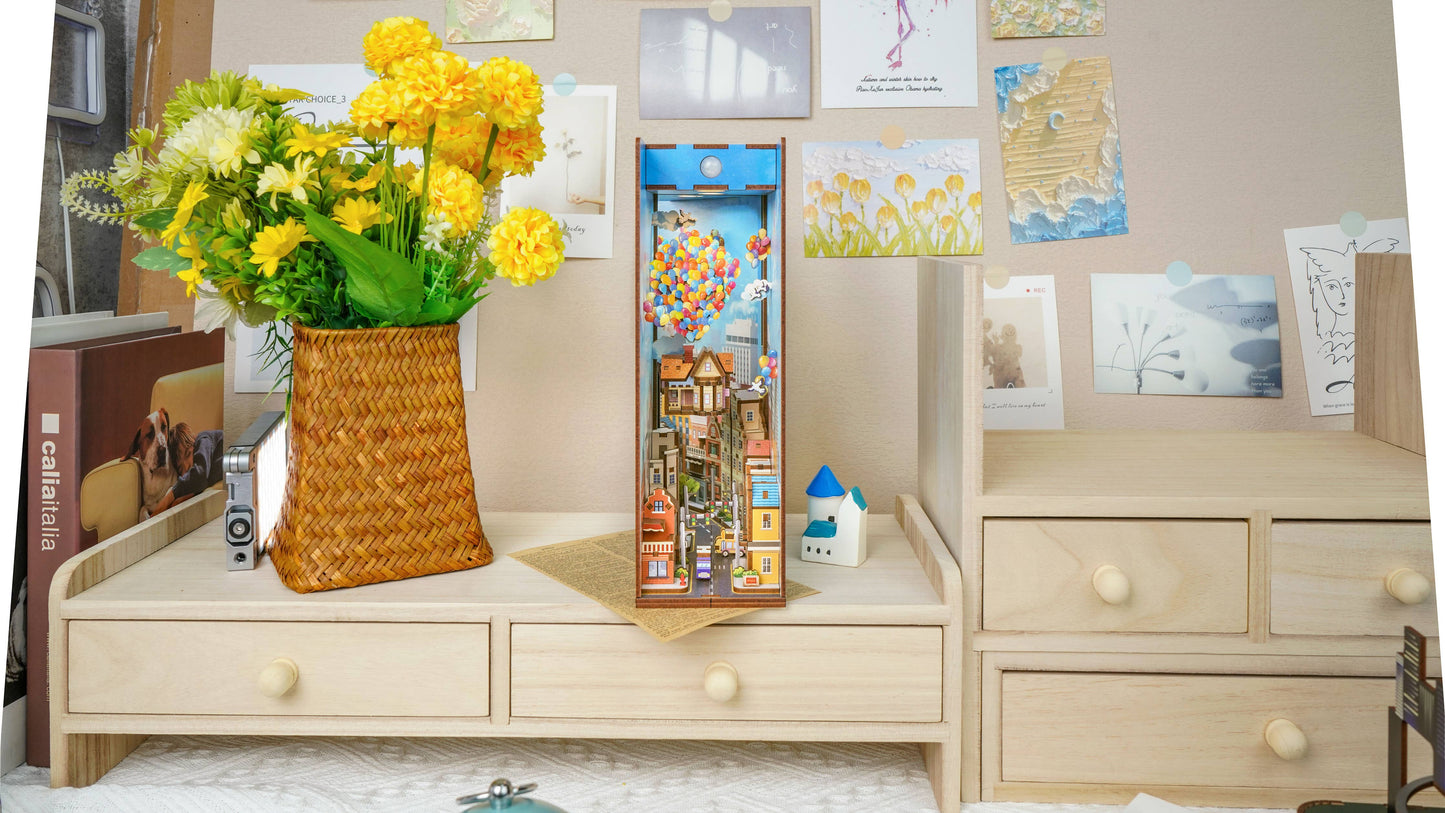 DIY Book Nook Kit: Travel with the Wind