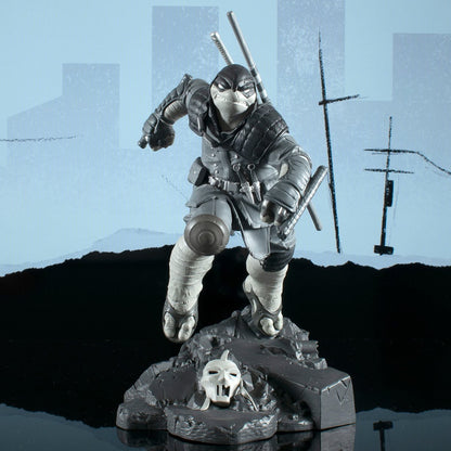 Teenage Mutant Ninja Turtles Gallery Last Ronin Black and White Variant Statue: