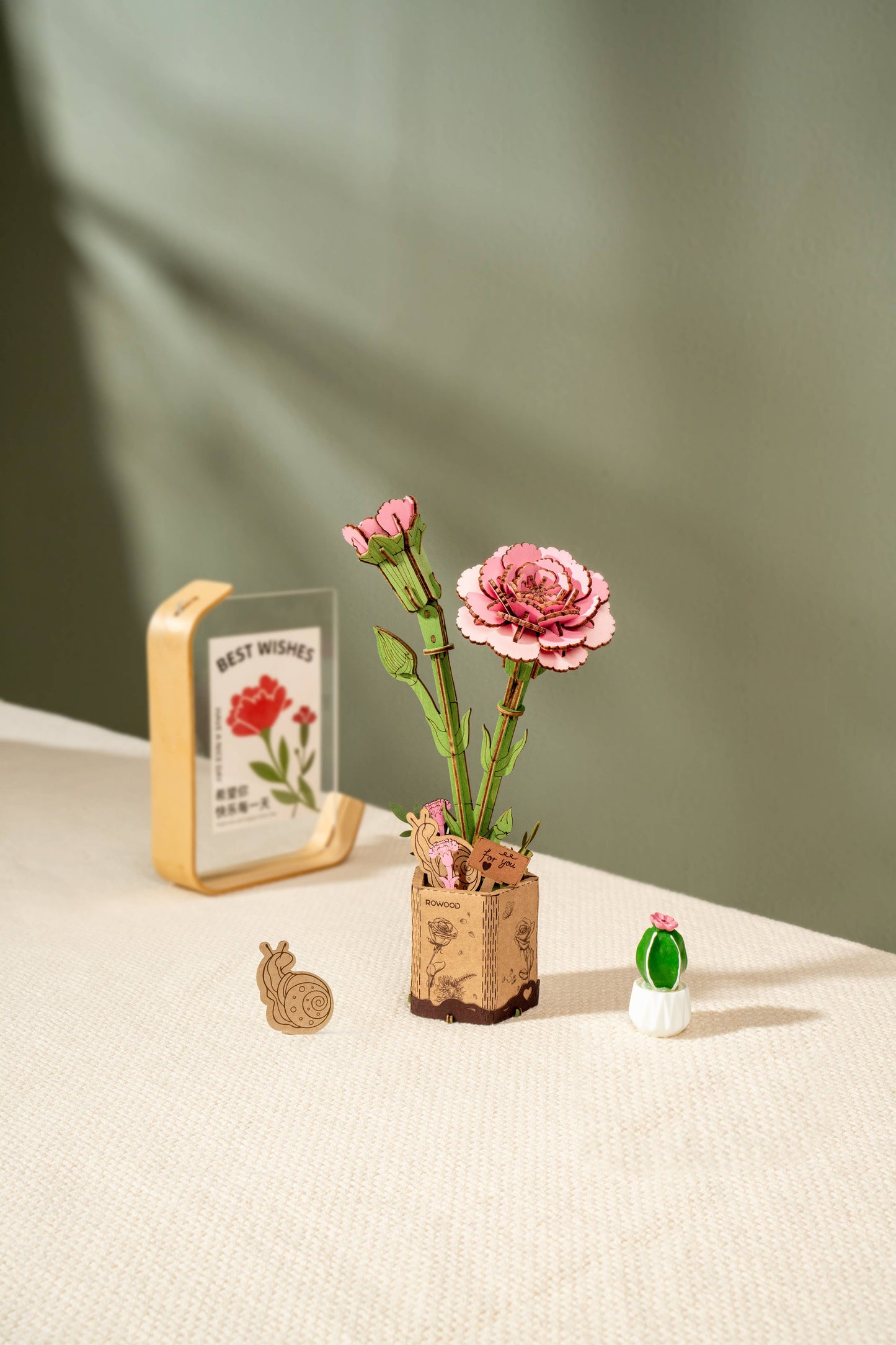 3D Wooden Flower Puzzle: Pink Carnation