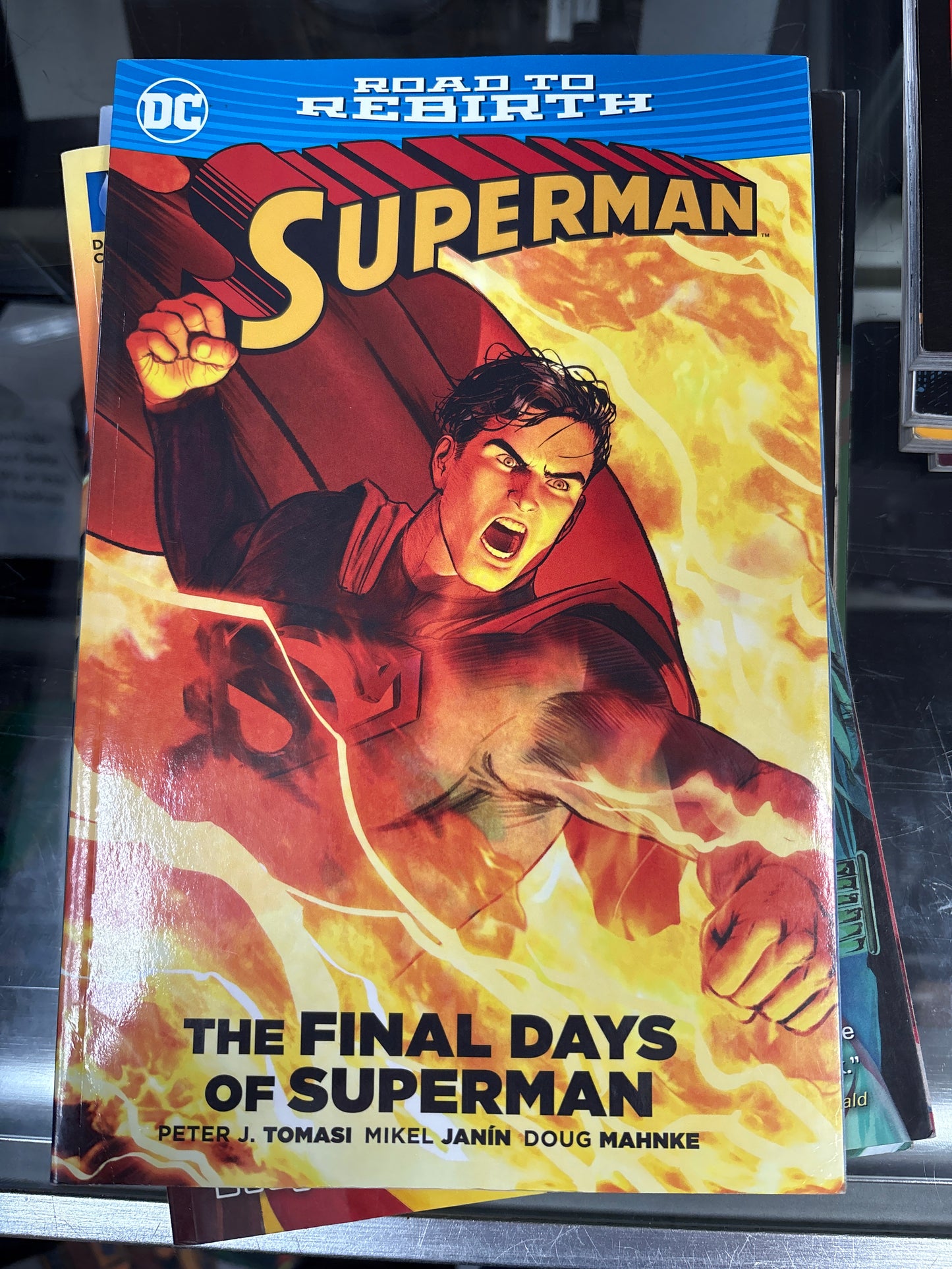 SUPERMAN ROAD TO REBIRTH