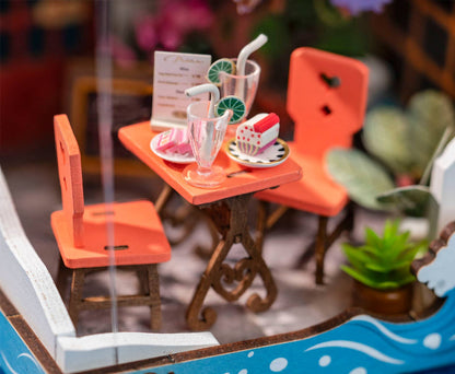 DIY Miniature House Kit: Sea Holiday Restaurant